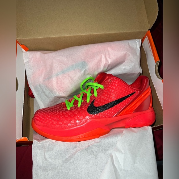 Nike Other - ZOOM KOBE 6 PROTRO 'REVERSE GRINCH' (GS) 5Y